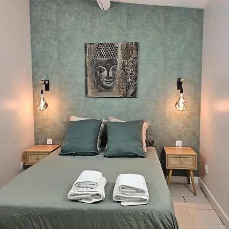 Prázdninový dům Agreable Avec Terrasse *